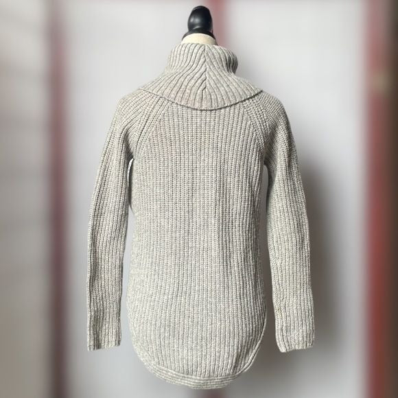Max Studio Wool Blend Gray Cable Knit Turtleneck Sweater w/Zippers on the Sides