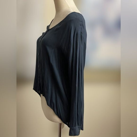 Hot & Delicious Navy Blue Hi/Low Button Down Blouse w/Cut Out Open Back (Small)