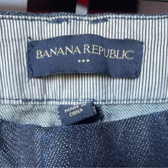 Banana Republic Dark Wash Wide Leg Jeans (Size: 0)
