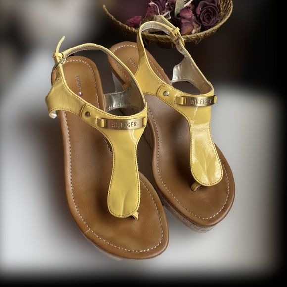 Tommy Hilfiger Yellow Wedge Thong Sandals with Adjustable Strap (Size: 7)