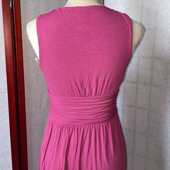 Michael Stars Deep Pink/Purple V-Neck Dress w/Stretchy Material (Size: One)