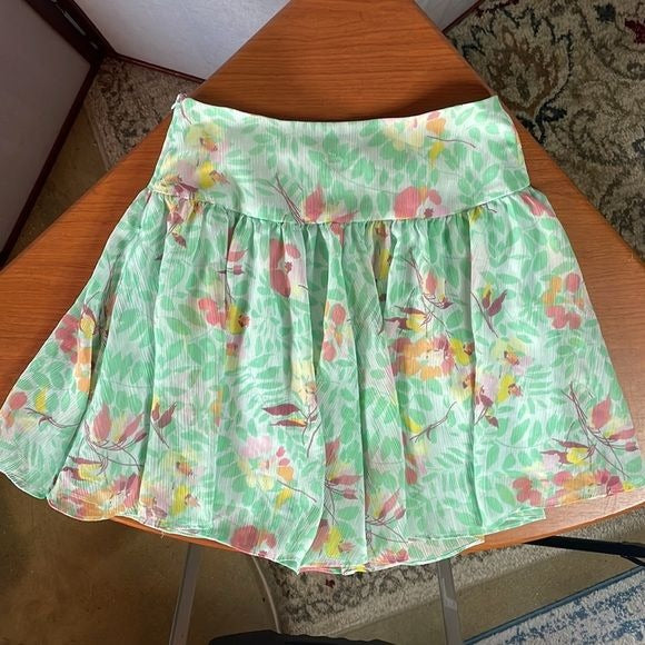 GAP Bright Multicolored Floral Skirt with Lining and Zipper on the Side (Size:0)