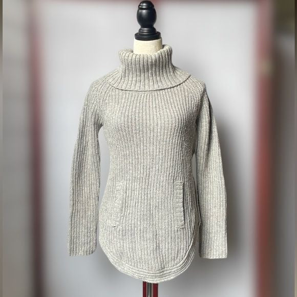 Max Studio Wool Blend Gray Cable Knit Turtleneck Sweater w/Zippers on the Sides