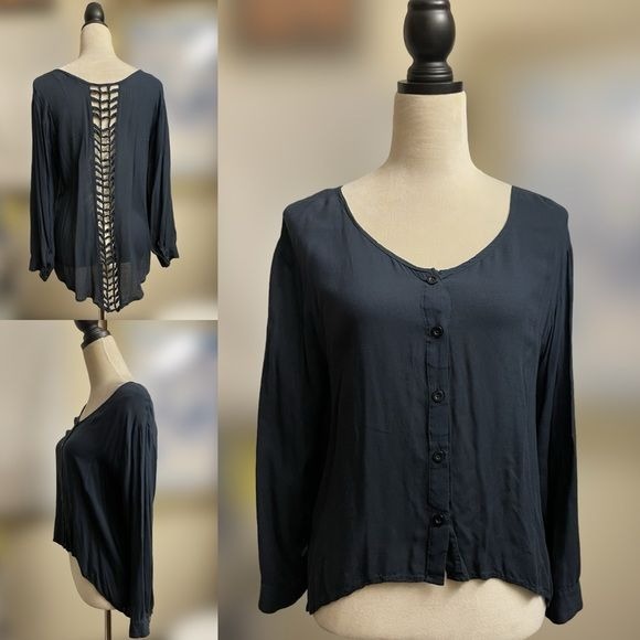 Hot & Delicious Navy Blue Hi/Low Button Down Blouse w/Cut Out Open Back (Small)