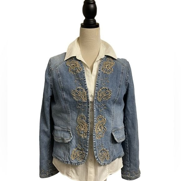 Kitkat Floral Embroidered Denim Jacket w/ Clasp in the Center (Size: Large)