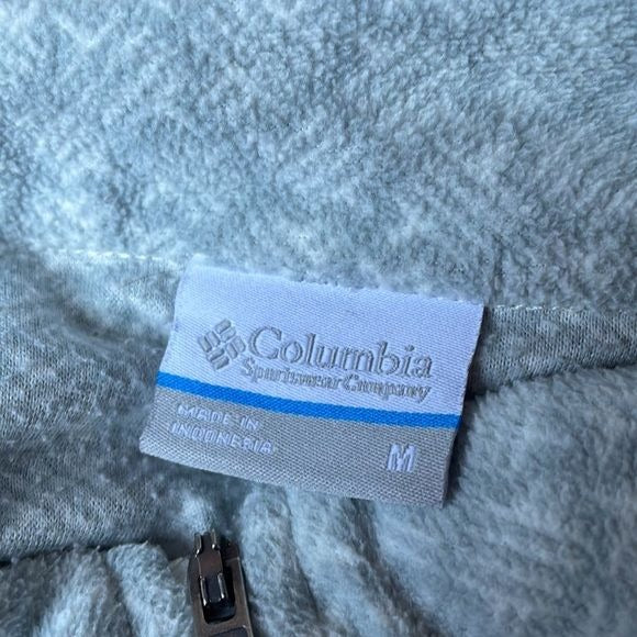 Columbia Gray and White Designed Lightweight Pullover Fleece (Size: Medium)